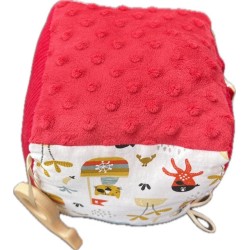 Cube d'éveil en  tissus cousue main à Sarzeau dans le Morbihan