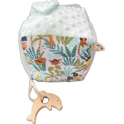 Cube d'éveil en  tissus cousue main à Sarzeau dans le Morbihan