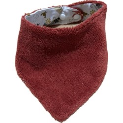 bavoirs anti-bavouilles : l’allié des poussées dentaires