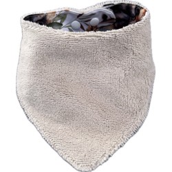 bavoirs anti-bavouilles : l’allié des poussées dentaires