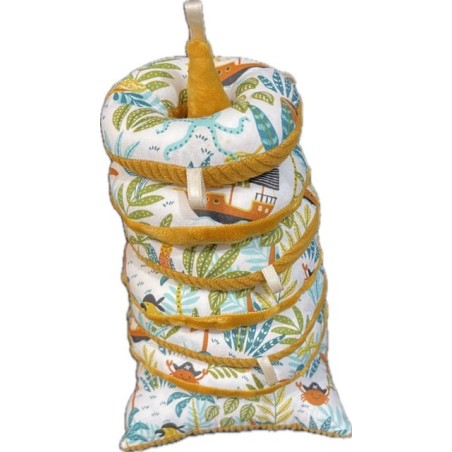 tour d'éveil en tissu