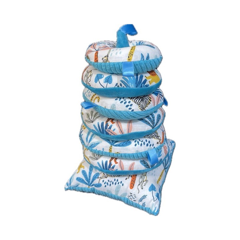 tour d'éveil en tissu