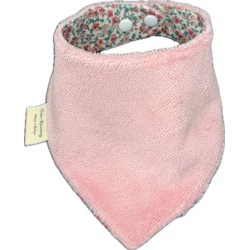 bavoirs anti-bavouilles : l’allié des poussées dentaires