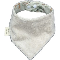 bavoirs anti-bavouilles : l’allié des poussées dentaires